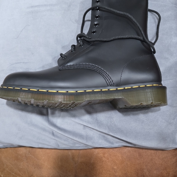 Dr. Martens 1490 Black Leather Boots - Picture 5 of 9